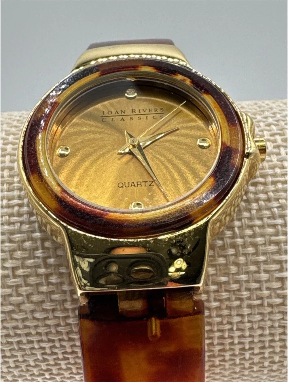 Joan Rivers Vintage Classics Collection Tortoise Shell Cuff Women's Watch Works!